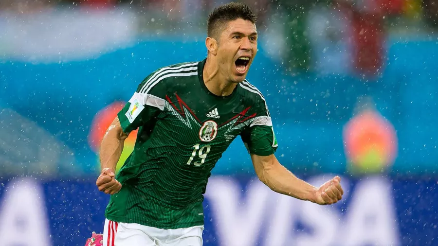 México 1-0 Camerún, junio 2014 | Oribe Peralta anotó el único gol