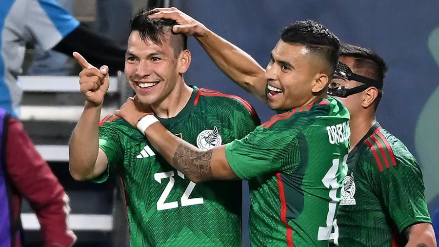 México venció 2-0 Ghana en Charlotte y lo celebró a lo grande.
