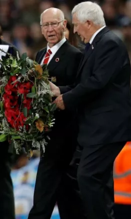 Adiós a Bobby Charlton, mítica figura de Inglaterra y Manchester United