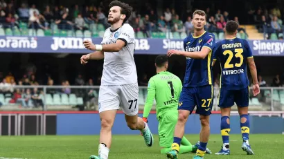 Cuarta victoria consecutiva de Napoli que derrotó a Hellas Verona
