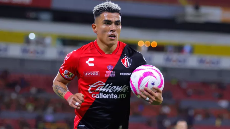 Atlas se derrumbó y fue humillado en casa