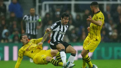 A pesar de que Newcastle mantuvo dominio en el segundo tiempo, no pudo contribuir a que el equipo empatara el duelo.
