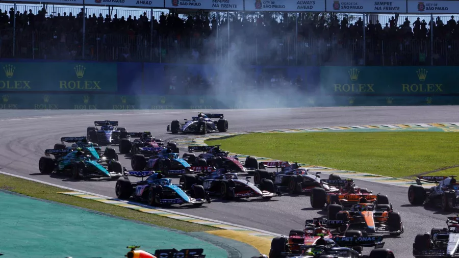Max Verstappen se llevó la Sprint Race del Gran Premio de Brasil