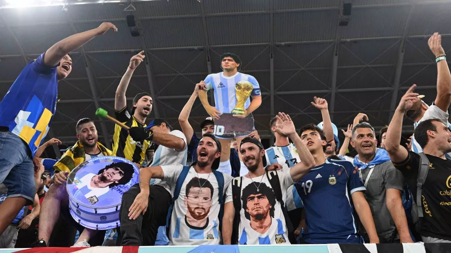Para nosotros los argentinos el ‘10’ es un número muy especial. Hablas del ‘10’ y automáticamente se te viene (Diego) Maradona a la cabeza.