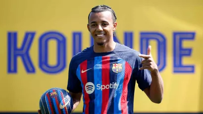 Jules Koundé, julio de 2022, procedente del Sevilla, 50 millones de euros