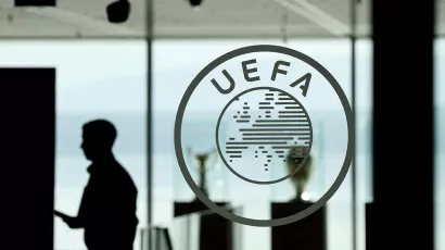 25 mayo 2021: La UEFA abre procedimiento disciplinario a Real Madrid, Barcelona y Juventus. Los tres clubes consideran que la UEFA ha cometido 