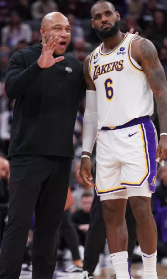 ¿Quién es el responsable de la crisis de los Lakers?
