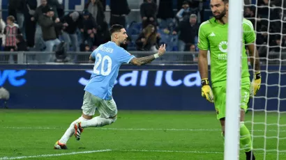Lazio clasificó a semifinales de la Coppa Italia cinco temporadas después 