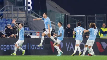 Lazio enfrentará en semifinales al ganador de la eliminatoria entre Juventus y Frosinone