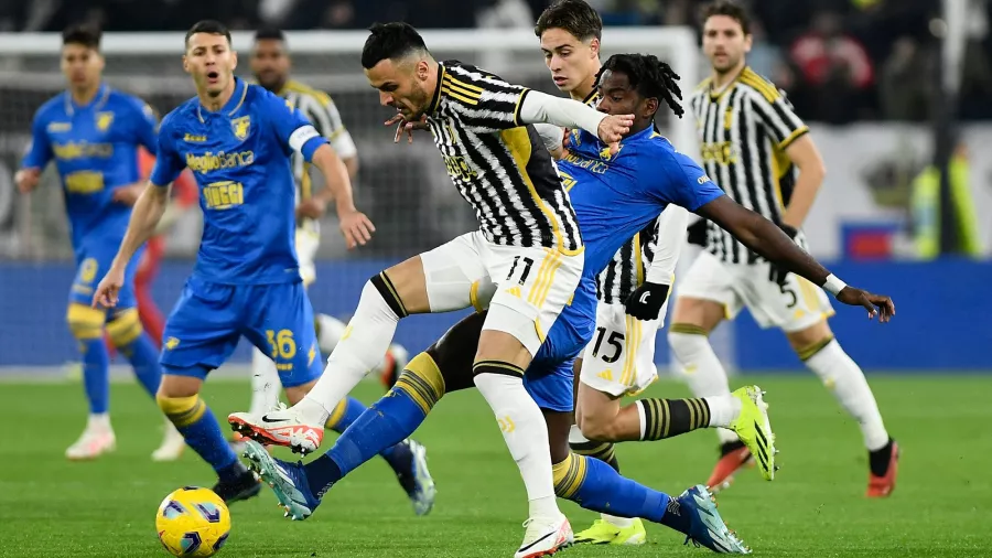 Con 'hat trick' de Arkadiusz Milik, Juventus es semifinalista de la Copa Italia