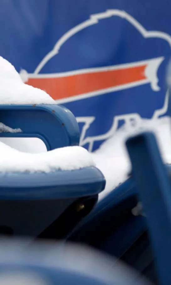 Steelers-Bills se pospone por tormenta de nieve