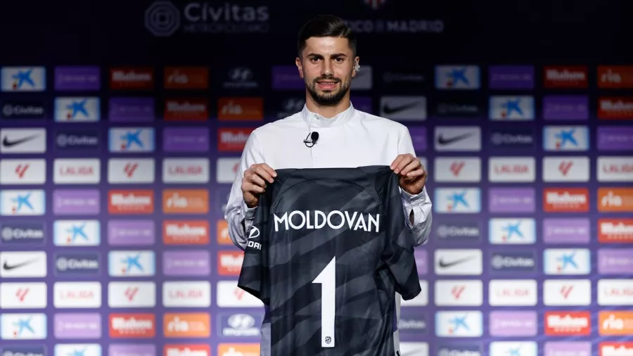 Horatiu Moldovan firmó este miércoles un contrato de tres temporadas y media con Atlético de Madrid 