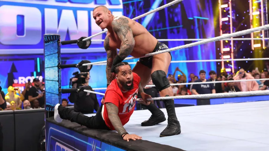 Randy Orton dejó caliente el ring previo a Royal Rumble