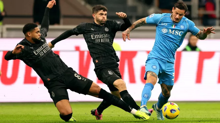 Napoli cederá el título al estar a 25 puntos de distancia de Inter