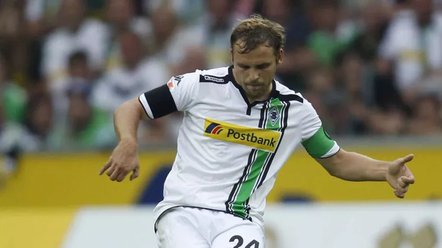 2. Tony Jantschke, Borussia Mönchengladbach: 16 temporadas