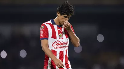 ¿Qué pasa con José Juan Macías? Otro partido que se pierde con Chivas