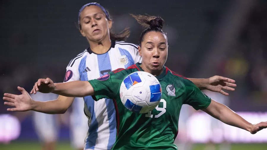 México y Argentina empataron 0-0 en su primer partido de la Copa Oro W (femenino).