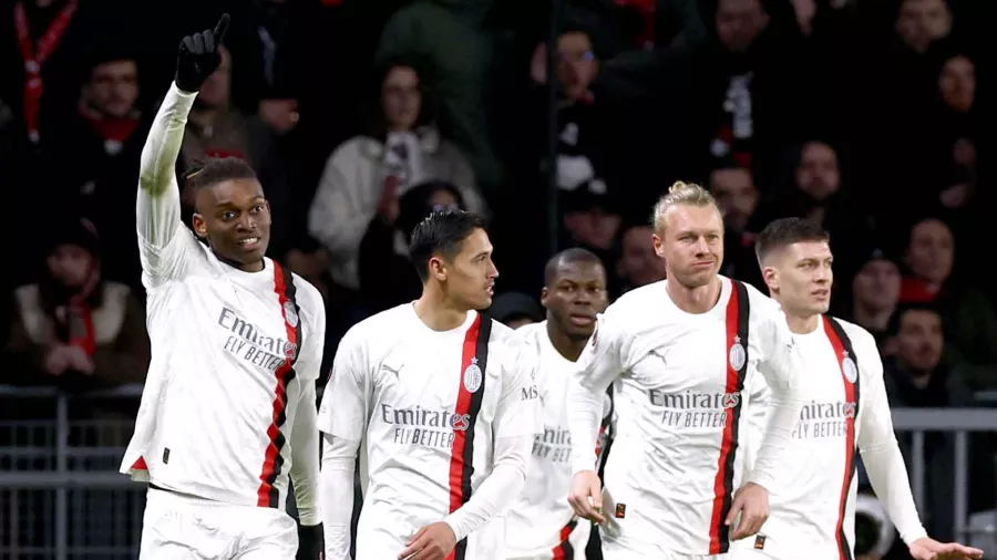 Rennes 3-2 Milan: avanza Milan con global de 5-3