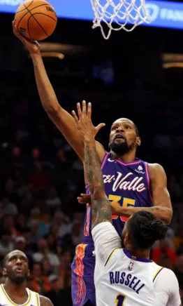Los Suns le dieron un golpe de autoridad a los Lakers