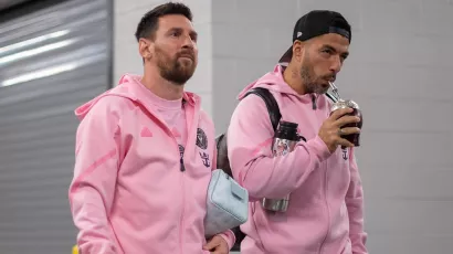 Lionel Messi y Luis Suárez, emocionados por su primera 'Concachampions'