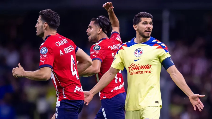 América llegó al partido de vuelta con 3-0 en el marcador global, pero Chivas ya anotó dos en el Estadio Azteca.