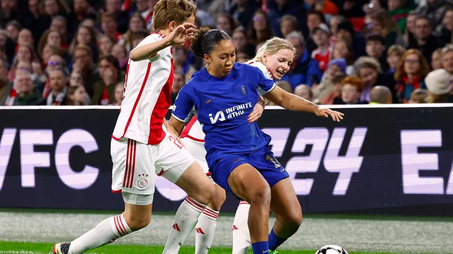 El Chelsea pone un pie en las semifinales de la Champions League Femenil
