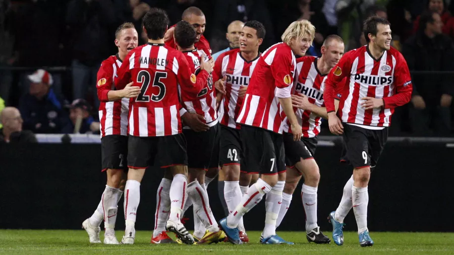 7. PSV: 39 partidos, marzo 2009-enero 2010