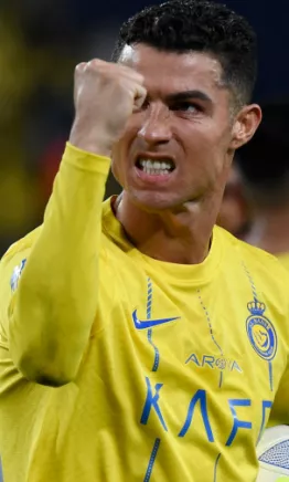 'Hat trick' de Cristiano Ronaldo en la goleada de Al-Nassr