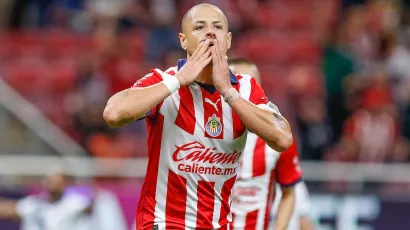 Llegó el día, 'Chicharito' Hernández se reestrenó con gol en Chivas