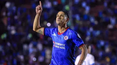 De pronto, Uriel Antuna está peleando el título de goleo de la Liga MX