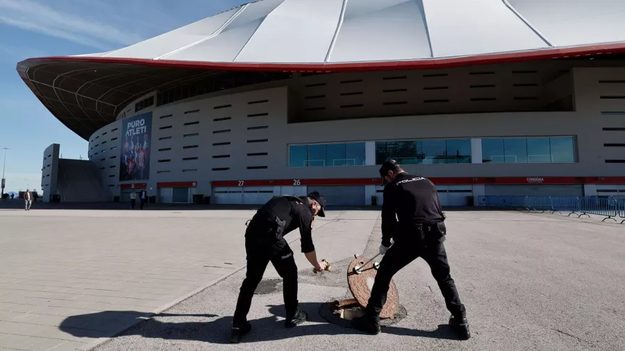 El estadio Metropolitano fue revisado a detalle por agentes de la Guardia Civil