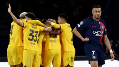 Kylian Mbappé, desarticulado y opacado por el Barcelona