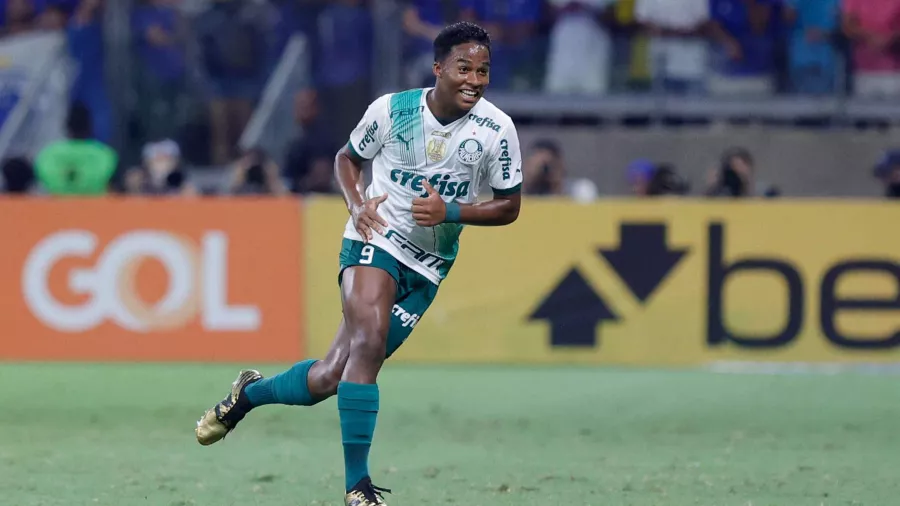 6. Endrick, Palmeiras: 17.7 años, incrementó su valor 54 MDE