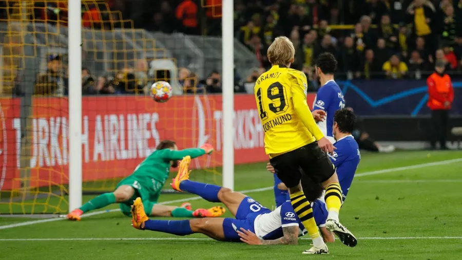 Borussia Dortmund le remontó al Atlético en Champions League en cinco minutos