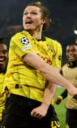 Borussia Dortmund remontó dos veces y avanzó a semifinales de la Champions League