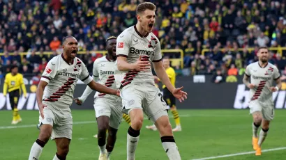 Leverkusen está a ocho partidos de conquistar un triplete histórico