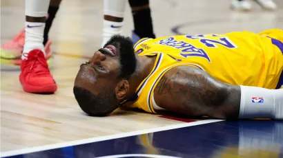 Los Nuggets tienen a los Lakers contra las cuerdas