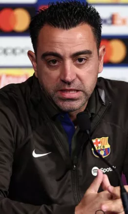 Las razones por las que Xavi Hernández decidió continuar en el Barcelona