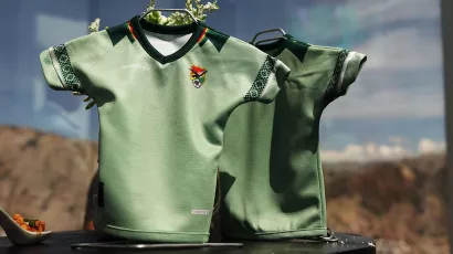 Verde, como debe ser; Bolivia estrenará esta camiseta 'andina' contra México