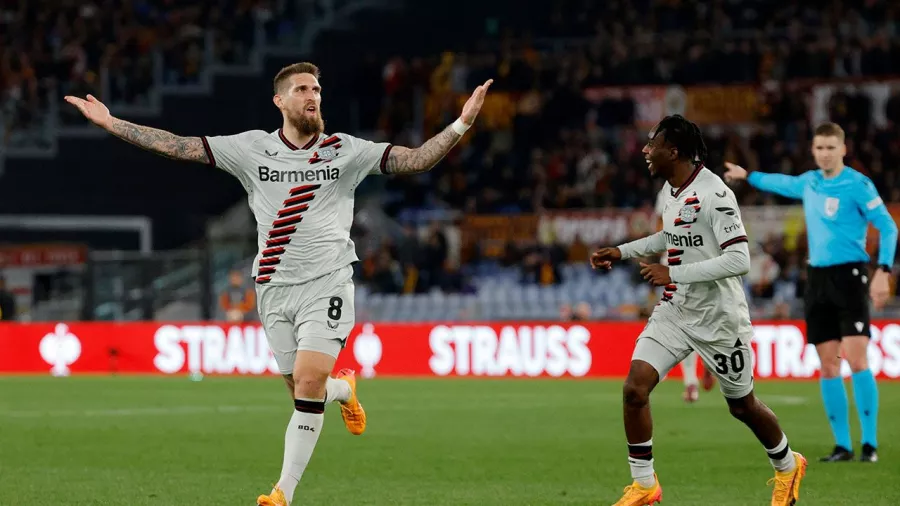El golazo que deja a la Roma herida de muerte en la Europa League