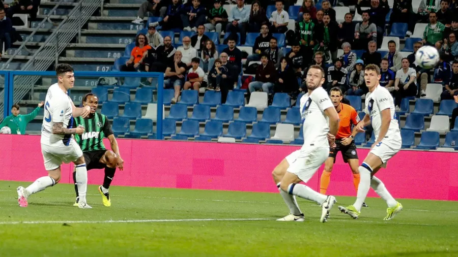 Armand Laurienté marcó el gol del triunfo a los 20 minutos del primer tiempo
