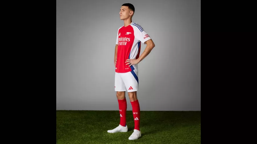 Así lucirá el uniforme del Arsenal para la temporada 2024/25.