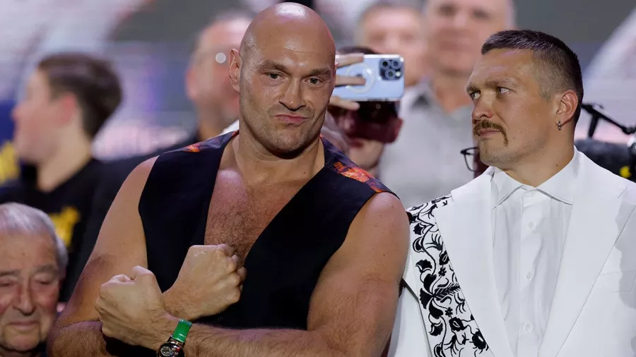 Tyson Fury se niega a ver a los ojos a Oleksandr Usyk