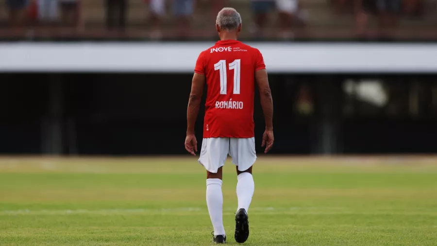 Romário se quedó con ganas de debutar