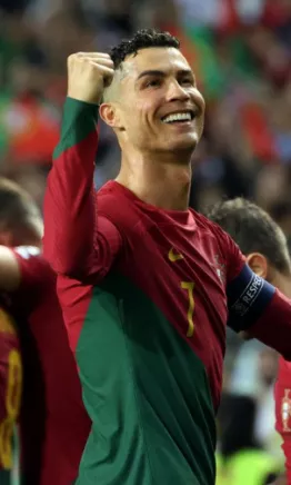 Cristiano Ronaldo va por el título de Mr. Eurocopa