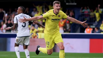 7. Alexander Sorloth |  The League |  Villarreal |  23 goals x 2 points = 46 points
