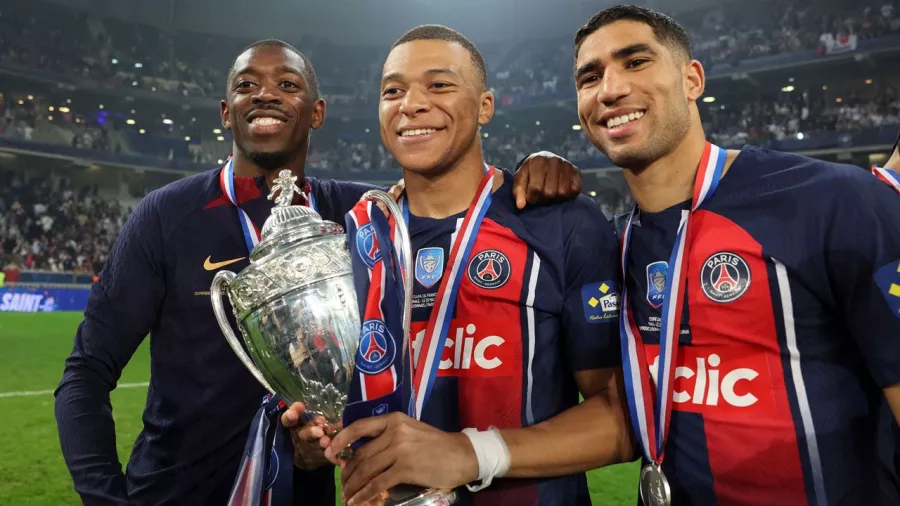 Kylian Mbappé levantó su último título con Paris Saint-Germain