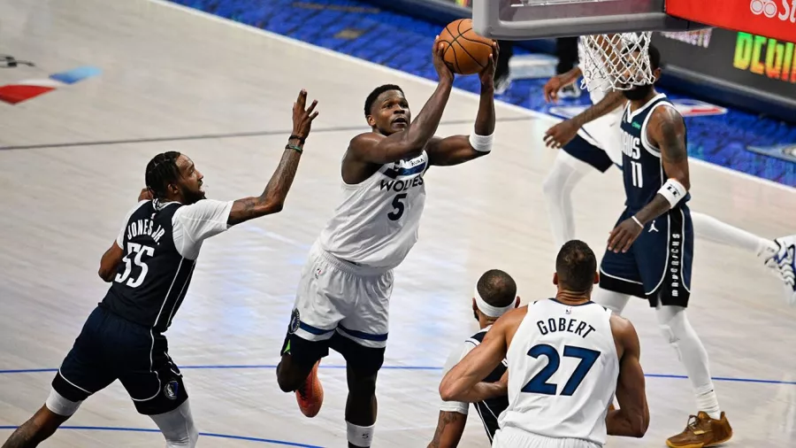 Así se vivió el cuarto partido de la final de la Conferencia Oeste de la NBA en el American Airlines Center.