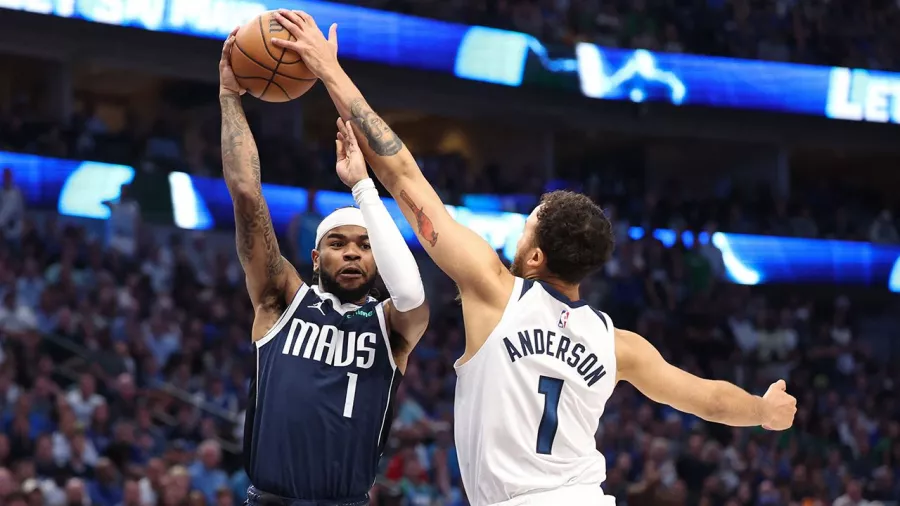 Así se vivió el cuarto partido de la final de la Conferencia Oeste de la NBA en el American Airlines Center.