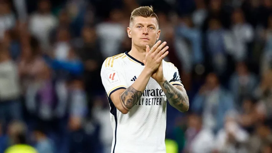 Toni Kroos (Mediocampista.Real Madrid) Último partido como jugador del mediocampista alemán. El bastión emocional y táctico dentro de la cancha